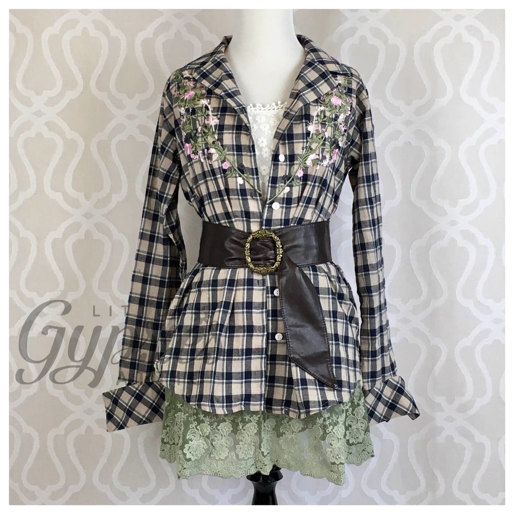 POL DISCOUNTED Girl Grunge Plaid Top - Picture 1 of 14